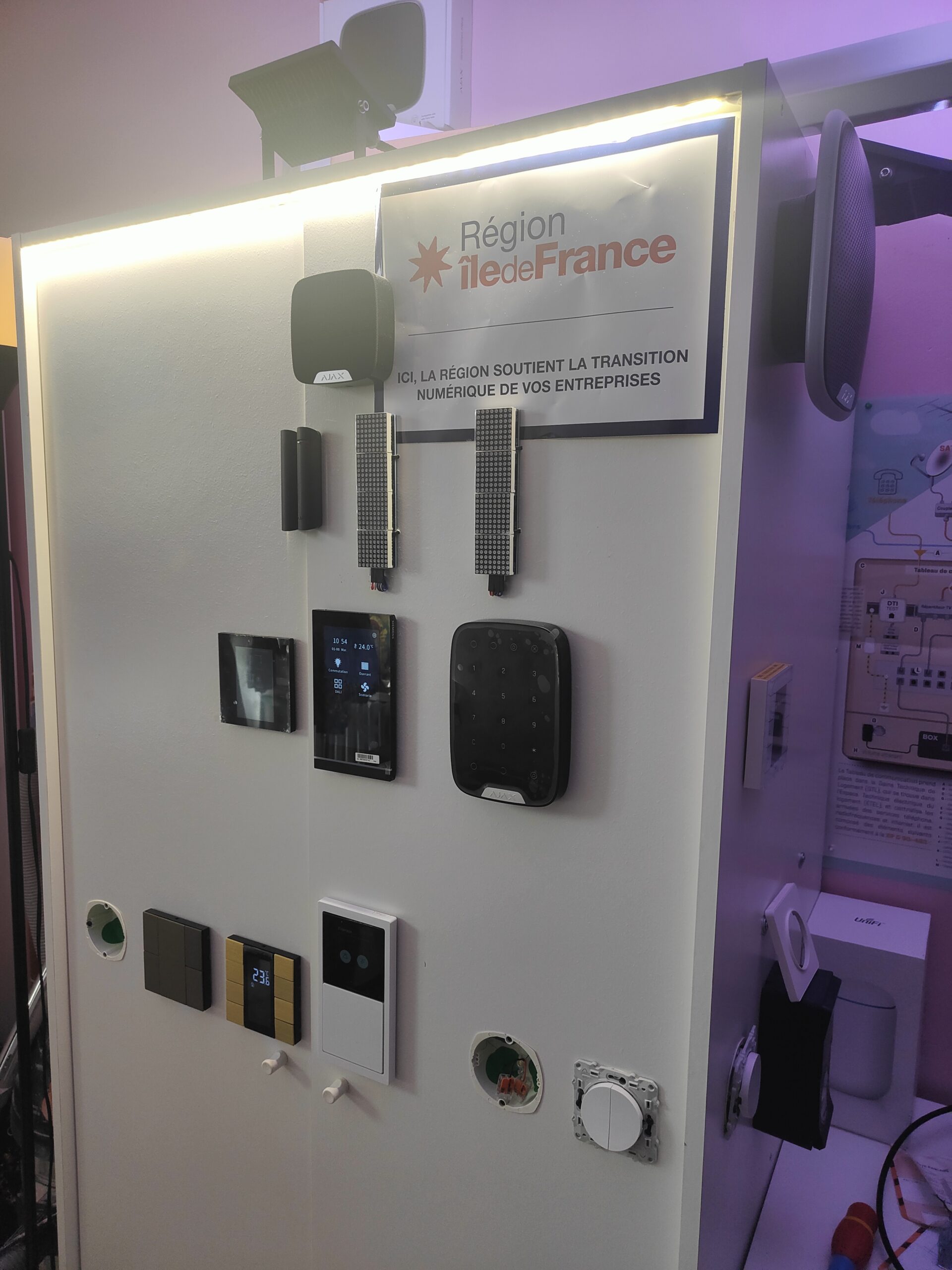 Projet Perso vue extérieur domotique KNX, Z-wave, AJAX - ECS-ELEC